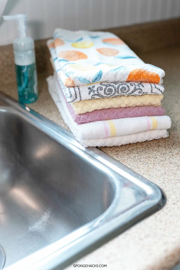 21 Best Kitchen Towels for Drying Dishes Fast Sponge Hacks