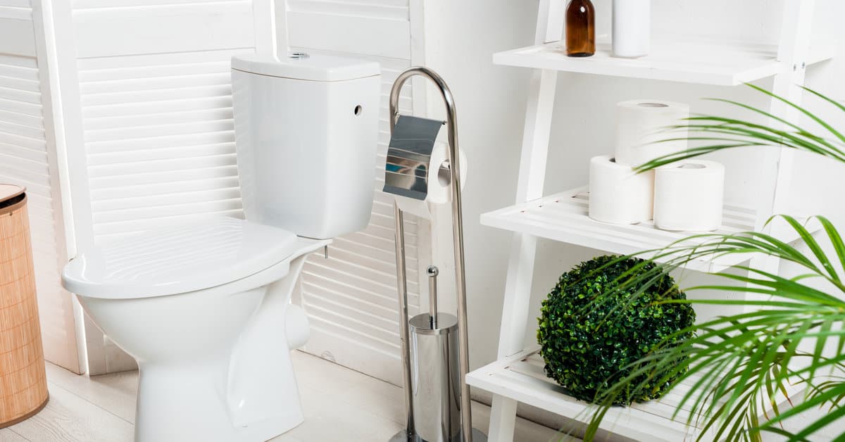 My Five Favorite Bathroom Cleaning Hacks – Love & Renovations